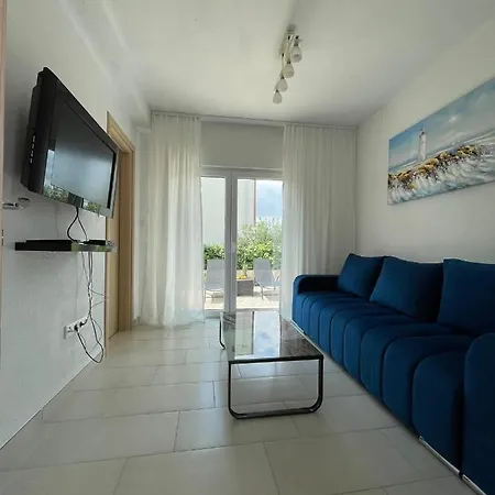 Tina, Modern, Private Seaview Outdoor Terrace, Bbq, Close To Beach, 2 Bedrooms * Traù