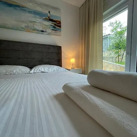 Appartamento Tina, Modern, Private Seaview Outdoor Terrace, Bbq, Close To Beach, 2 Bedrooms